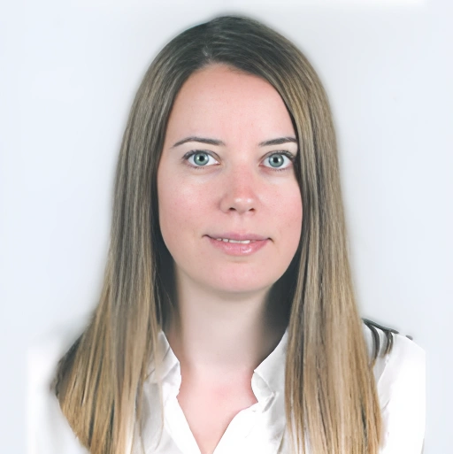 İlknur GÜLÜMOĞLU