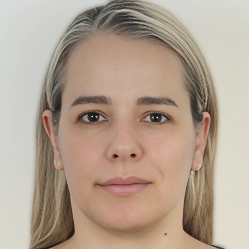 Ceren Özbaşaran TAN